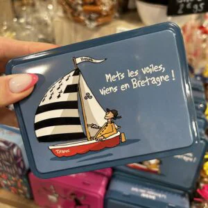 Boîte métal bonbons caramels 140g